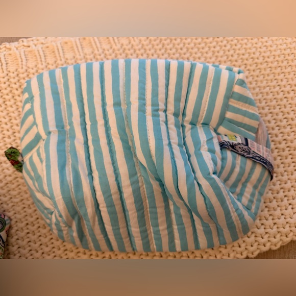 Oversized Pouch Duo in Lenox Spice Village X PrintFresh - Picture 5 of 6